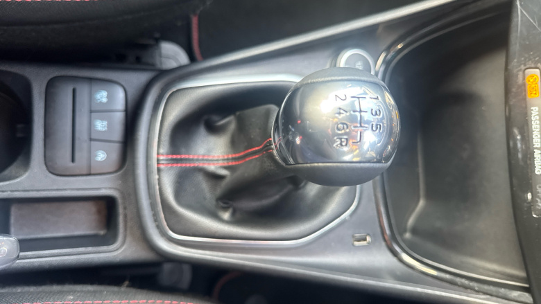 Ford Puma 1.0 EcoBoost Hybrid mHEV 155 ST-Line 5dr Petrol Hatchback